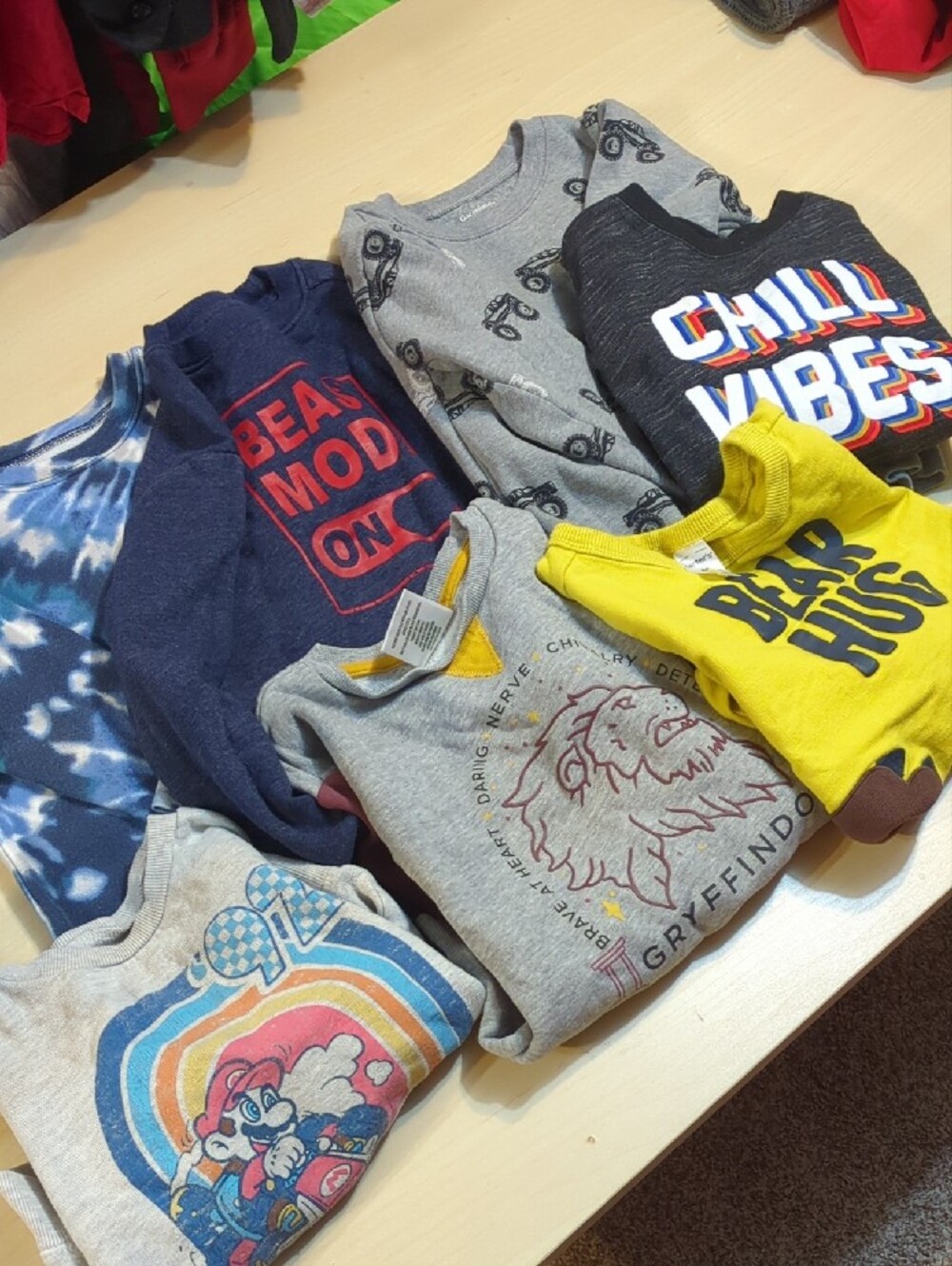 Boys Crewneck Lot Of 7 4T Sweatshirts